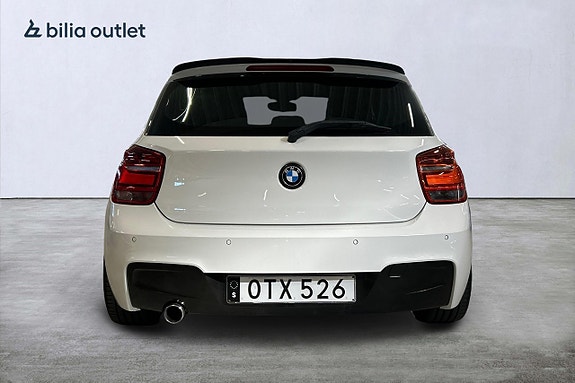 BMW 116i 7 of 20