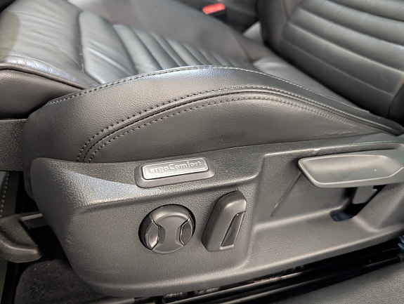 Volkswagen Passat 21 of 22