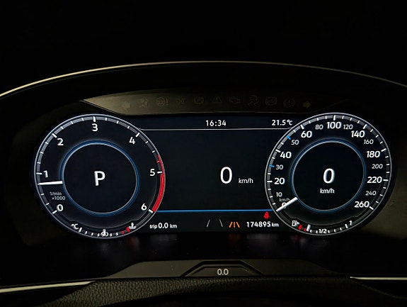 Volkswagen Passat 11 of 22