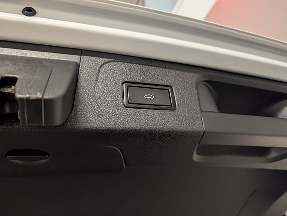 Volkswagen Passat 22 of 22