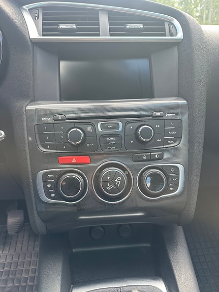 Citroen C4 9 of 13