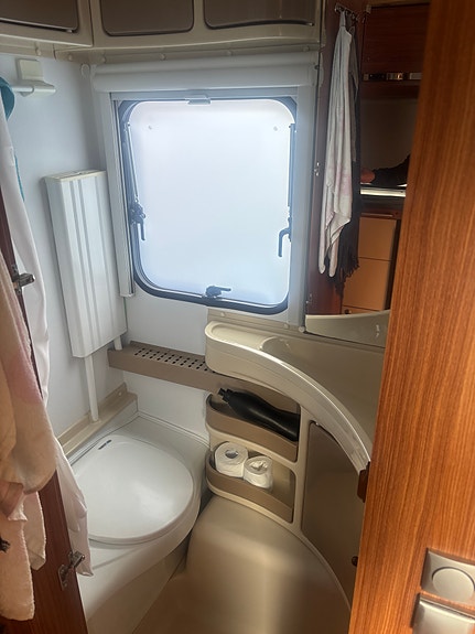 Adria Adora 512 UL 4 of 4
