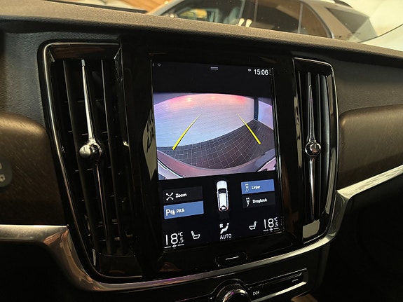 Volvo V90 Cross Country 13 of 25