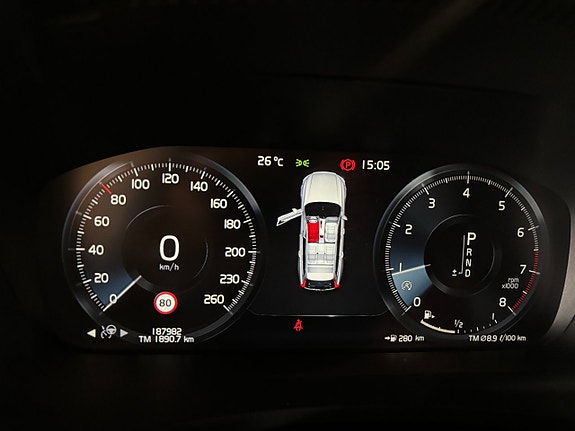 Volvo V90 Cross Country 9 of 25