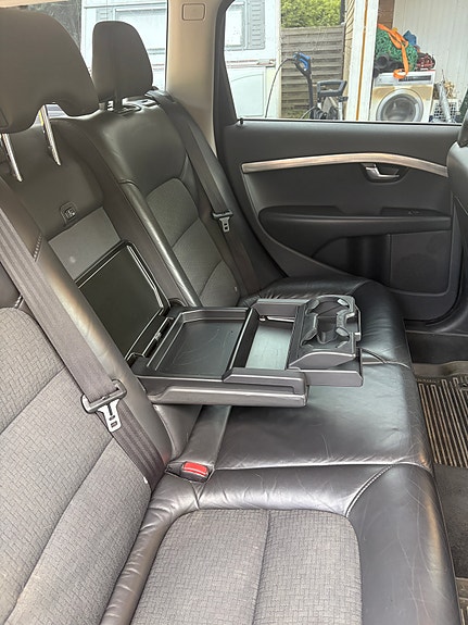 Volvo V70 10 of 12