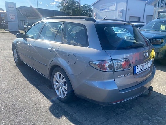 Mazda 6 3 of 5