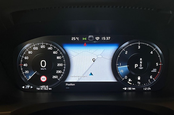 Volvo V90 Cross Country 17 of 30