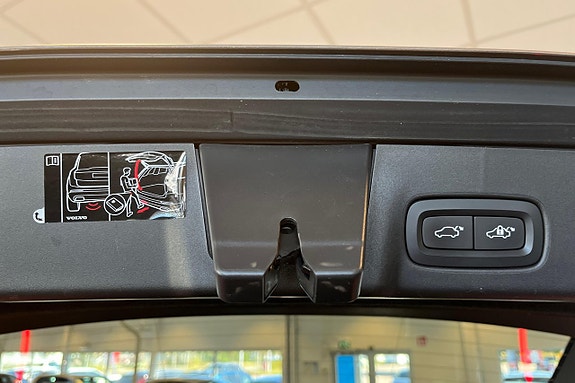 Volvo V90 Cross Country 29 of 30