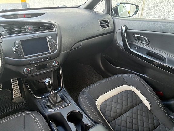 Kia Ceed 13 of 18