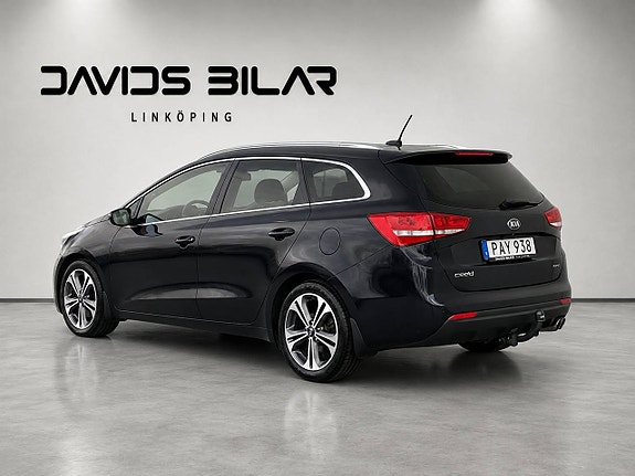 Kia Ceed 2 of 18