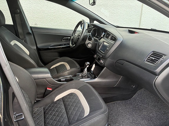 Kia Ceed 16 of 18