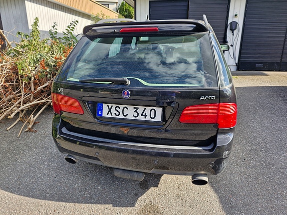 Saab 9-5 3 of 3