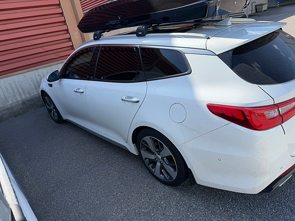 Kia Optima 3 of 6