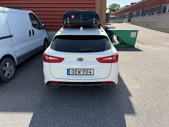 Kia Optima 2 of 6