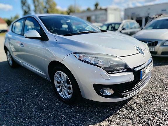 Renault Megane 2 of 16