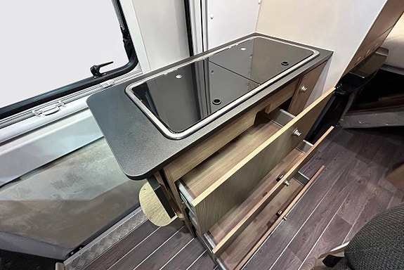 Adria Twin 600 SP SUPREME 150hk AUTOMAT # ALDE # Solcell Cykelställ 11 of 30
