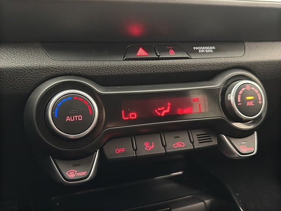 Kia Stonic 21 of 23