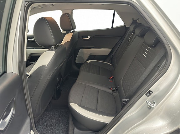 Kia Stonic 13 of 23