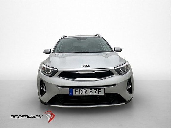 Kia Stonic 2 of 23