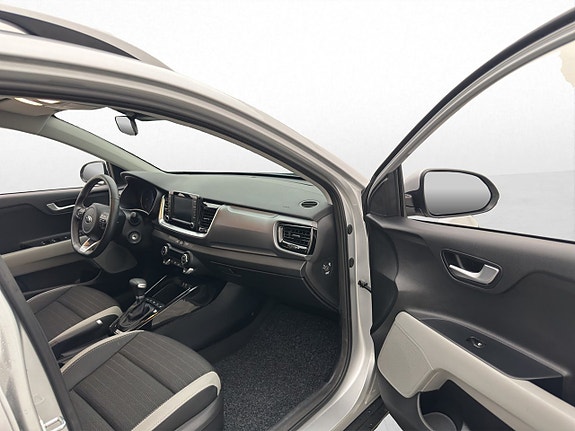 Kia Stonic 12 of 23