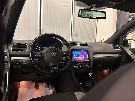 Volkswagen Golf I 11 of 27