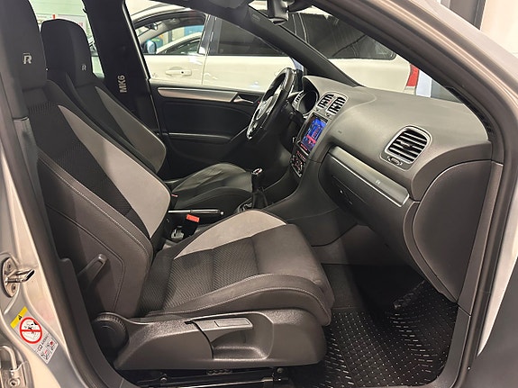 Volkswagen Golf I 19 of 27