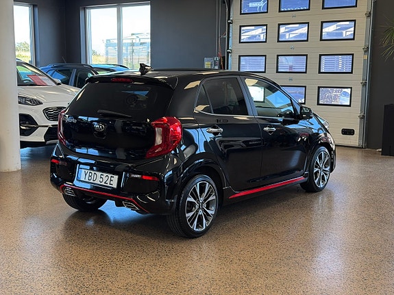 Kia Picanto 6 of 21