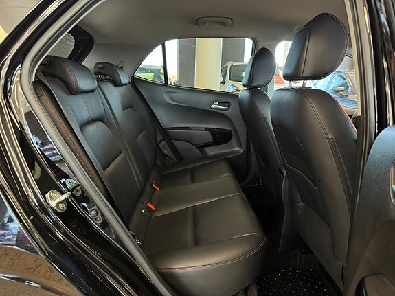 Kia Picanto 19 of 21