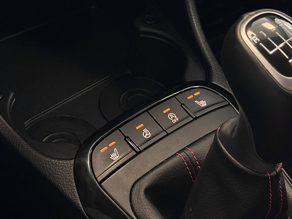 Kia Picanto 12 of 21