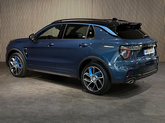 Lynk & Co 01 6 of 26