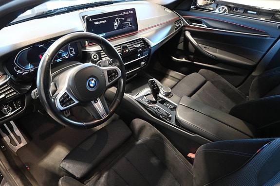 BMW 530e 8 of 25