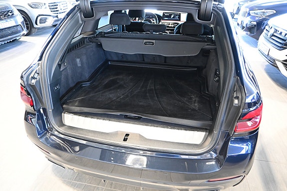 BMW 530e 15 of 25