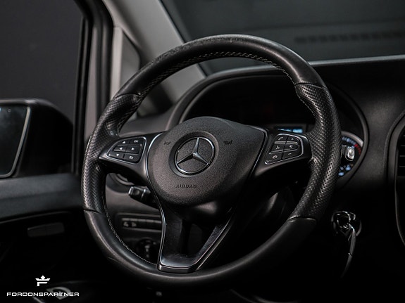 Mercedes-Benz Vito 119 21 of 30
