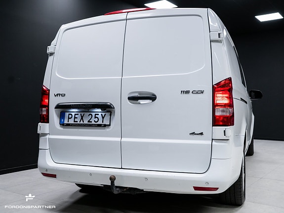 Mercedes-Benz Vito 119 9 of 30