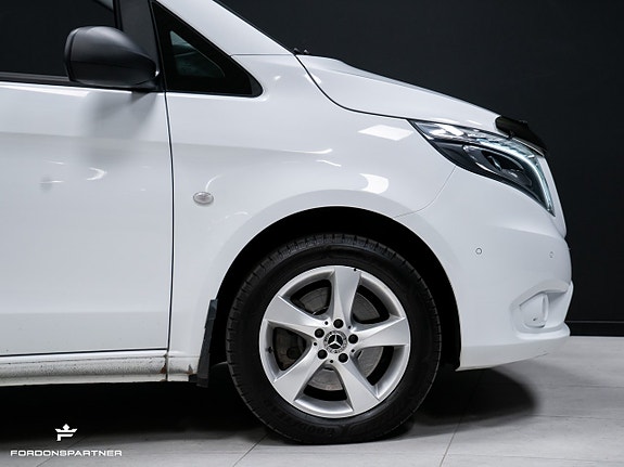 Mercedes-Benz Vito 119 11 of 30