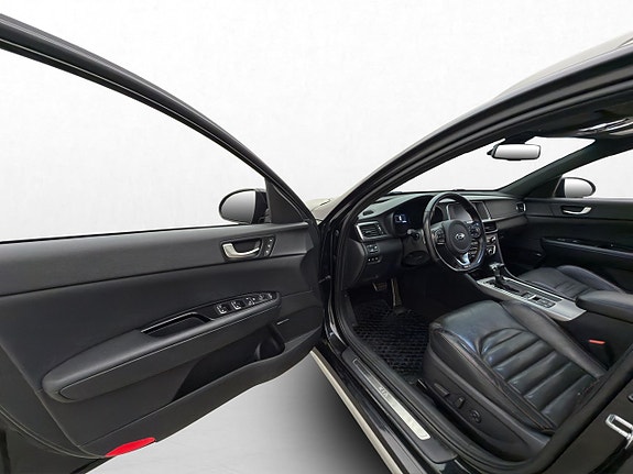 Kia Optima 23 of 30