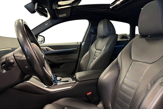 BMW i4 12 of 18