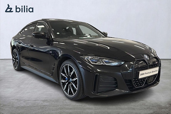 BMW i4 18 of 18