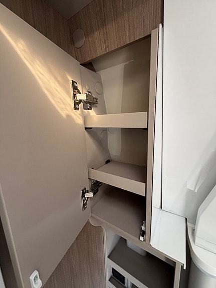 Carado *5.99m*8-växlad automatlåda*Solceller*Nya modellen*Nyskick! 15 of 25