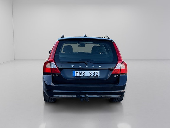 Volvo V70 7 of 15