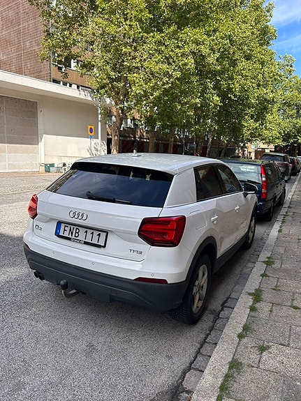 Audi Q2 5 of 8