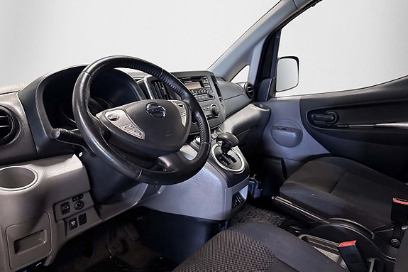 Nissan e-NV200 7 of 16