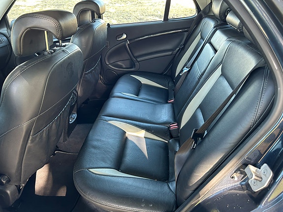 Saab 9-5 6 of 6
