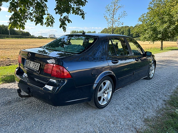 Saab 9-5 3 of 6