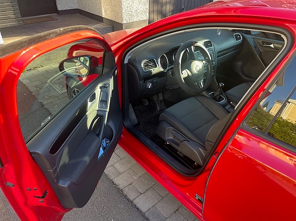 Volkswagen Golf VI 3 of 5