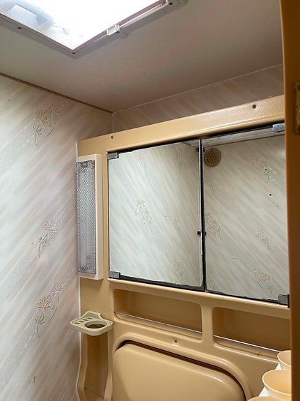 KABE Crystal 560 11 of 13