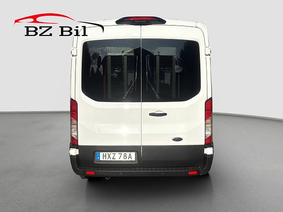 Ford Transit 4 of 12