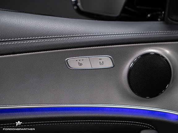 Mercedes-Benz E220 27 of 30