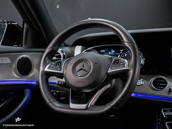 Mercedes-Benz E220 20 of 30