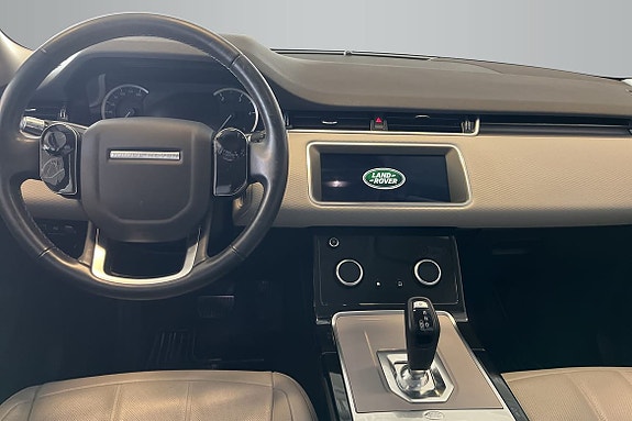 Land Rover Range Rover Evoque 12 of 17